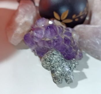 Petit Dinosaure Orgonite 8 gr. Modèle 3