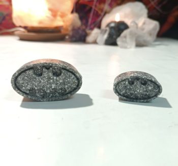 Orgonite Logo BATMAN 2 tailles 17 et 34 gr.