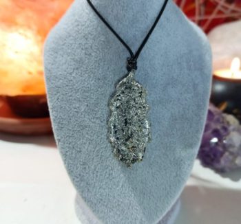 Pendentif Orgonite Épis de Feuilles Allongées 10 gr.