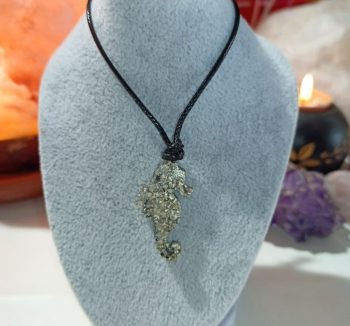 Pendentif Orgonite Hippocampe 3 gr.