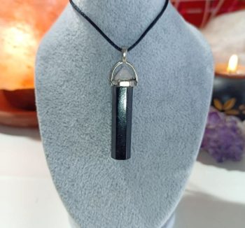 MAGNETITE Cylindre Pendentif Orgonite 6 gr. lester