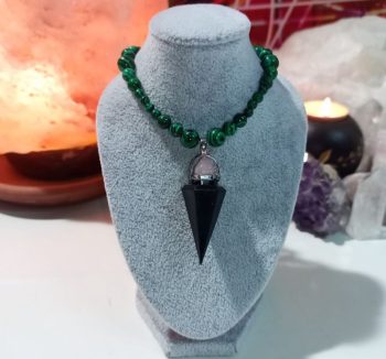 Orgonite MAGNETITE - MALACHITE pendentif 8 gr. lester