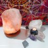 Orgonite Petite Pyramide 3 faces 40 gr. - Imagen 2