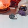 PORTE-CLÉS Orgonite LOGO SPIDERMAN 20 gr. - Imagen 2