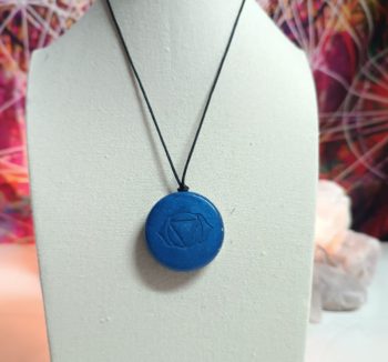 OrgoChakra Troisième Oeil Pendentif ou porte-clés en forme de demi-cercle 15 gr.