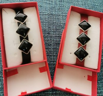 Bracelet Shungite losange rouge ou noir.