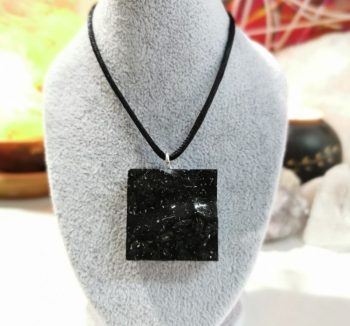 Pendentif carré 3D Personal 5G EMF PROTECTOR